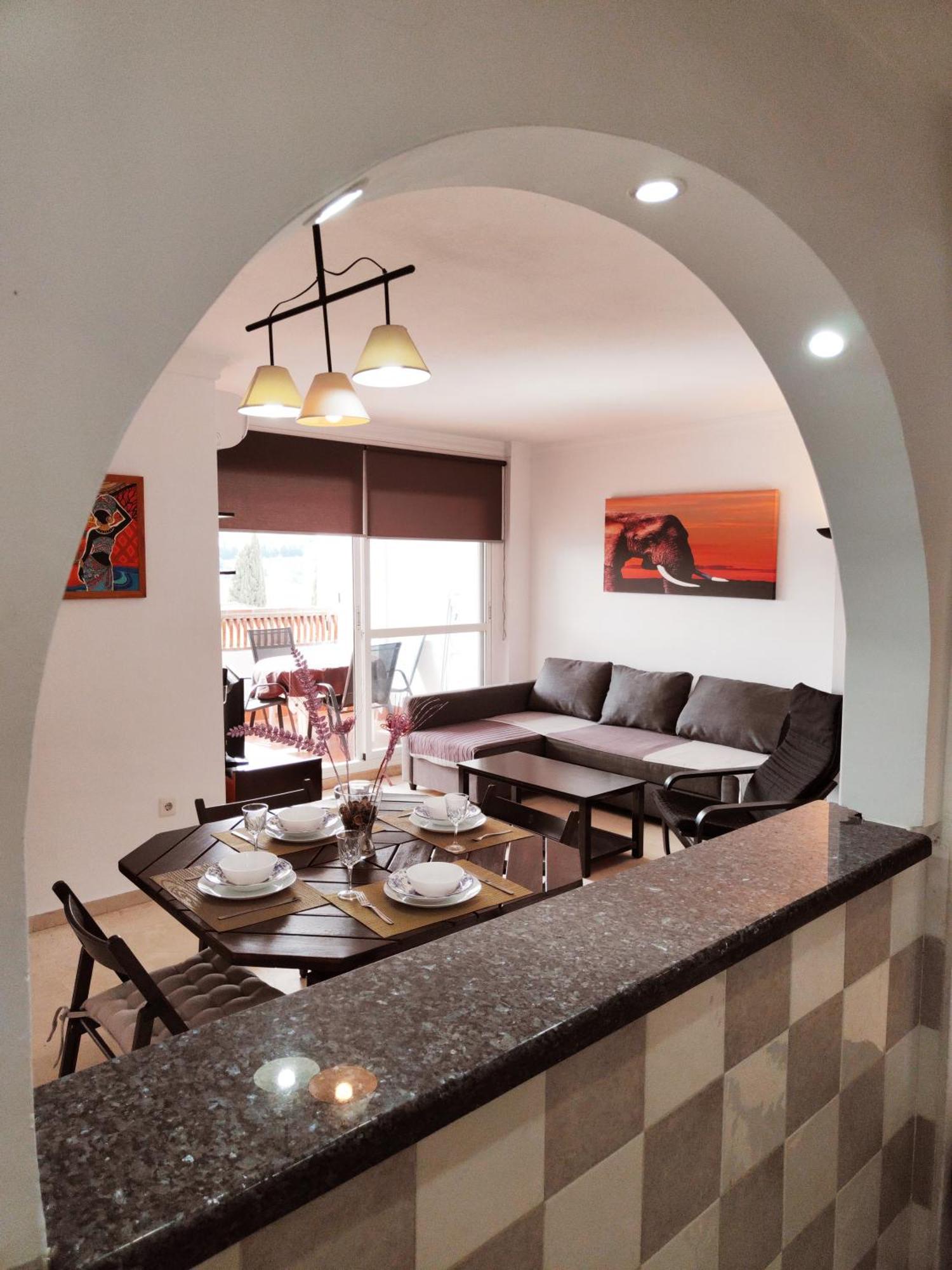 2Bdr Sunny Apartment With Pool And Private Parking In Benalmádena Εξωτερικό φωτογραφία