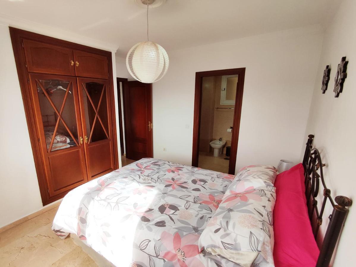 2Bdr Sunny Apartment With Pool And Private Parking In Benalmádena Εξωτερικό φωτογραφία